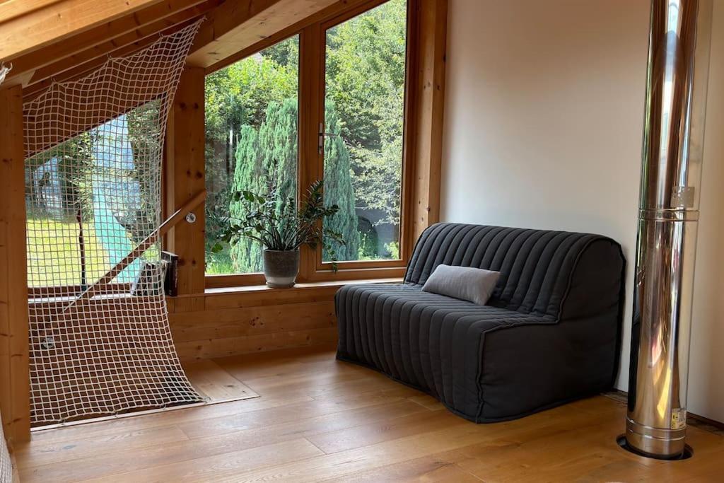 Maison Atypique Au Calme Saint-Laurent  Extérieur photo